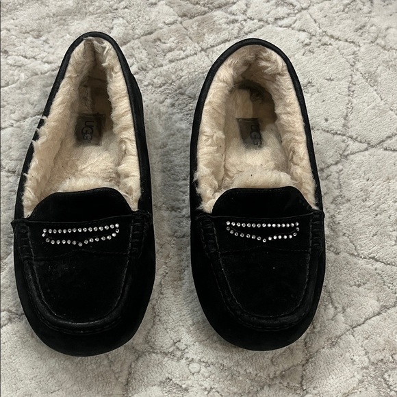 UGG Shoes - UGG Ansley Women's Black Loafer with Rhinestone Detail